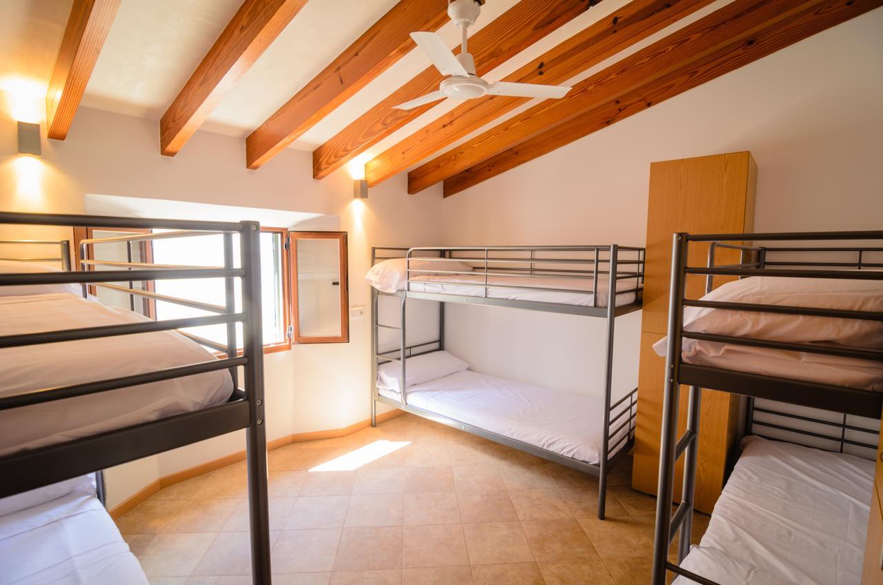 Embat - Hostel モントゥィリィ 部屋 写真